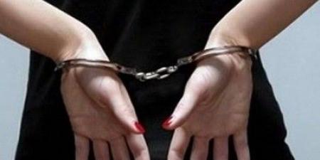 القبض على شقيقتين حولتا طوخ إلى وكر لتجارة المخدرات