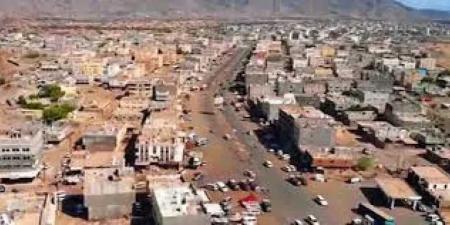 أبناء لحج يعانون من انقطاع مستمر للكهرباء في ظل موجة حر شديدة