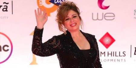 إلهام شاهين تظهر بشخصيتها الحقيقية ضمن أحداث فيلم "ريستارت"