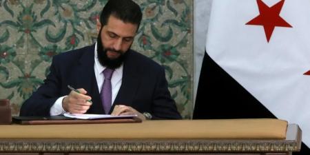 سورية.. مرسوم رئاسي بصرف منحة مالية لمرة واحدة للعاملين في الدولة بمناسبة عيد الأضحى