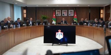 الحكومة توافق على اتفاقية لتوفير كراسي متحركة للأشخاذ ذوي الإعاقة