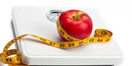 ما أهمية خسارة الوزن في سن الشباب؟