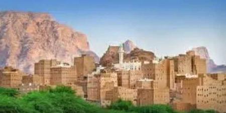 منتسبو الأمن في شبوة يتقدمون ببلاغ عاجل لوزير الداخلية احتجاجاً على حرمانهم رواتبهم