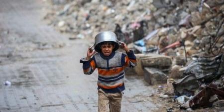 إغلاق مراكز المساعدات في غزة وتحذيرات الاحتلال الإسرائيلي تحول النازحين إلى أهداف
