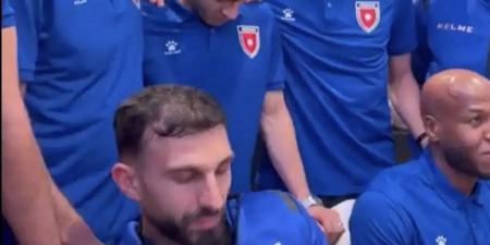 بالفيديو ولي العهد يتصل بلاعبي النشامى قبل المواجهة المرتقبة