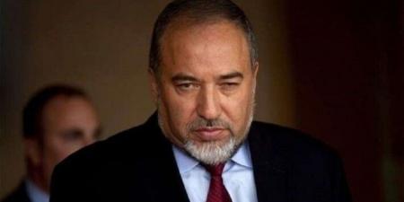 ليبرمان: إسرائيل سلّمت أسلحة لعصابات في غزة بأمر من نتانياهو