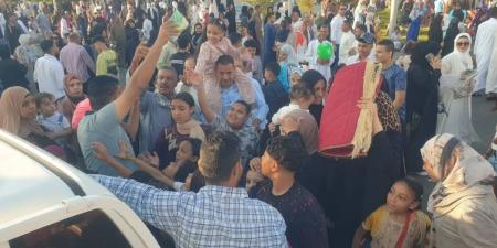 فرحة وبهجة وهدايا للأطفال في عيد الأضحى بالغردقة..صور