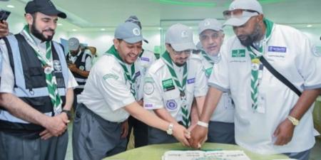 حفل معايدة للكشافة في معسكر العزيزية