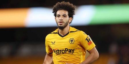 نجم الجزائر يجتاز الكشف الطبي قبل الانضمام لمانشستر سيتي
