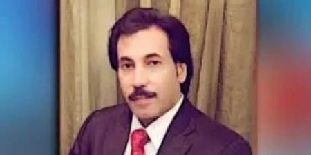 البيض يطرح رؤية وطنية شاملة لإخراج اليمن من أتون الحرب والانقسام