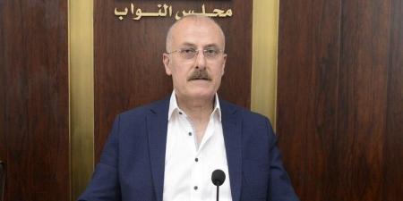 عبدالله استغرب ارتفاع رواتب أعضاء الهيئات الناظمة ومجالس إدارة المؤسسات العامة مقارنة بالمسؤولين