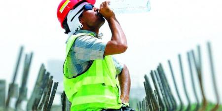 4 التزامات على المنشآت ضمن قرار «حظر العمل وقت الظهيرة»