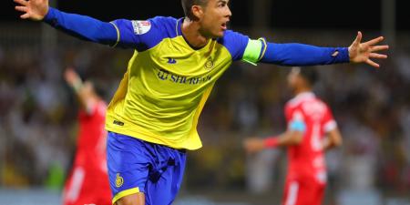 رونالدو يعلن استمراره مع نادي النصر السعودي