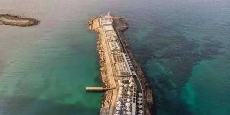 العميد طارق صالح يوجه بإنشاء لسان بحري للصيادين في الخوخة