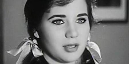 زبيدة ثروت..والدتها حفيدة سلطان مصر والأب رفض دخولها الفن