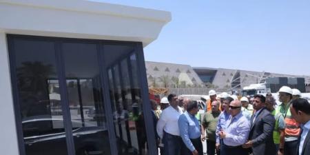 الوزير: العمل على مدار الساعة بالدائري لتقديم أعلى مستويات الخدمة
