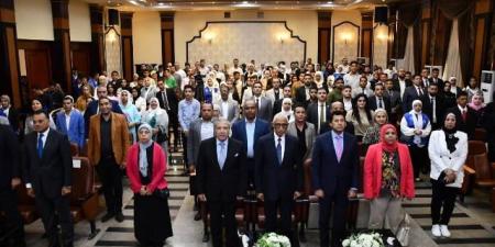 وزير الشباب ومحافظ شمال سيناء يشهدان اللقاء الحواري بعنوان "مهددات الأمن القومي ..ثورة٣٠ يونيو  .. شعب يحمي وطن"