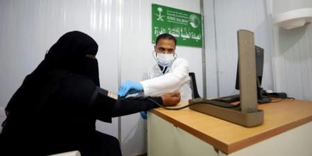 العيادات الطبية المتنقلة لمركز الملك سلمان في الغرزة تقدم خدماتها العلاجية لـ (1.457) مستفيدًا