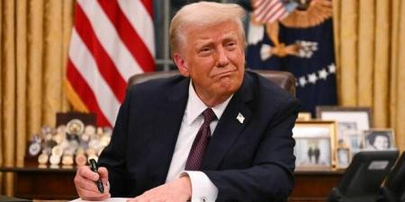 ترامب يهاجم الاحتياطي الفيدرالي.. ويقترح تعيين نفسه بديلاً لباول