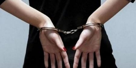 نشرت فيديوهات خادشة.. القبض على «راقصة الساحل الشمالي»
