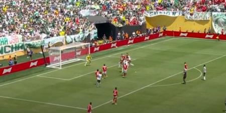 كأس العالم للأندية: وسام أبو علي يسجل الهدف الأول بالخطأ في مرماه لصالح بالميراس البرازيلي