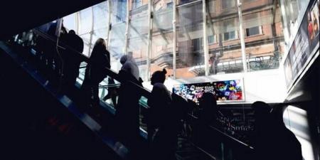 بريطانيا تتعهد باستثمار مليار إسترليني لبناء مركز للأمن البيولوجي