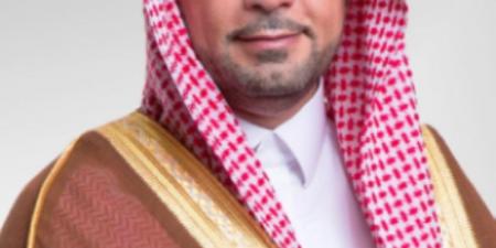وزير البلديات والإسكان يتفقد المشاريع التنموية والخدمية بالمنطقة الشرقية