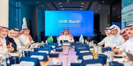 مجلس إدارة بنك "المنشآت" يبحث سُبل تعزيز التمويل والاستدامة المالية