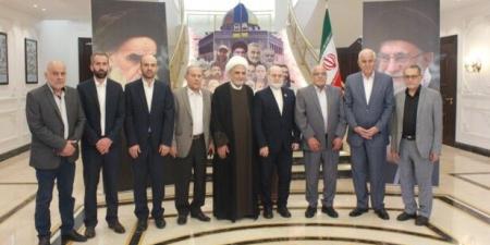 وفد من حركة امل زار مقر السفارة الايرانية في بيروت متضامناً ومهنئاً بالإنتصار الكبير الذي حققته ايران على اسرائيل