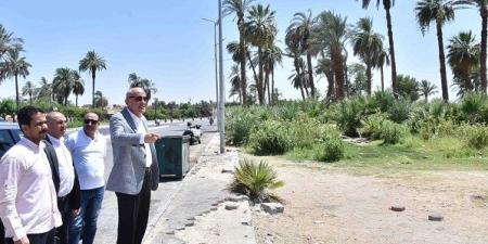 محافظ الأقصر فى جولة ميدانية لمتابعة مستوى النظافة بالمدينة 