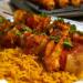 طريقة تحضير شيش طاووق مع الأرز والخضروات