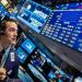 "S&P 500" وناسداك يلامسان مستويات غير مسبوقة بعد بيانات التضخم