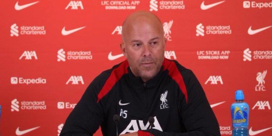 آرني سلوت: الدوري الإنجليزي الأكثر تنافسية في العالم.. وجماهير ليفربول مميزة