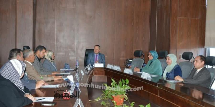 تطبيق معايير السلامة والصحة المهنية بكليات جامعة دمياط 