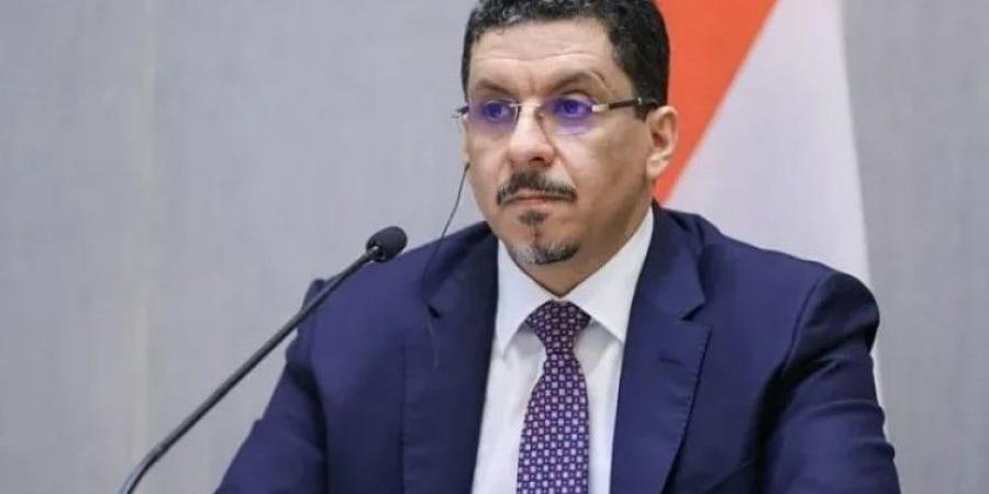 رئيس وزراء اليمن أحمد عوض بن مبارك يعلن استقالته