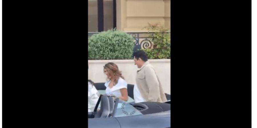 بالفيديو.. شاهد في شهر العسل أول ظهور للأمير أحمد بن سلطان مع زوجته الأميرة حصة