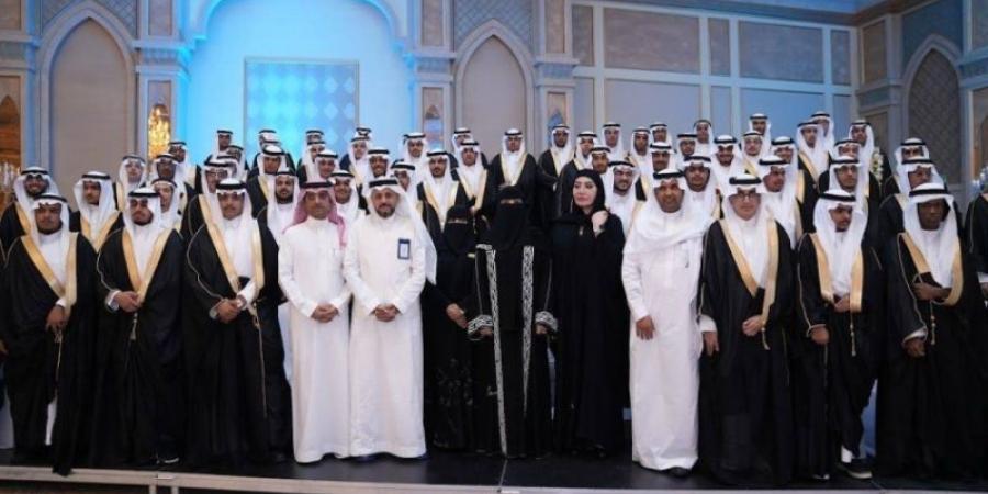 تعليم جدة يحتفي بخريجي وخريجات ثانويتي الفيصلية للموهوبين والموهوبات