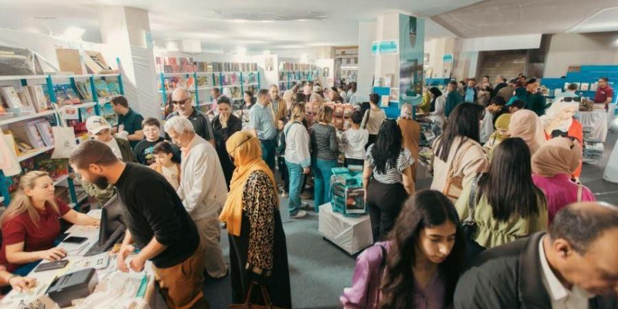 معرض تونس الدولي للكتاب: الناشرون العرب يشيدون بثقافة الجمهور التونسي رغم التحديات الاقتصادية