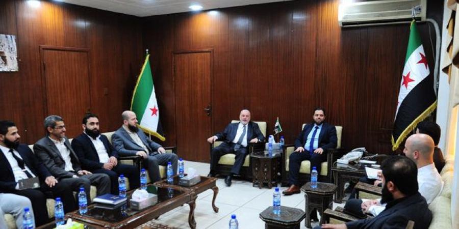 وزير الأشغال العامة يبحث مع وزير الأوقاف سبل التعاون المشترك