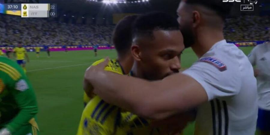 اتحاد جدة يخطف فوزًا مثيرًا في كلاسيكو السعودية أمام النصر!