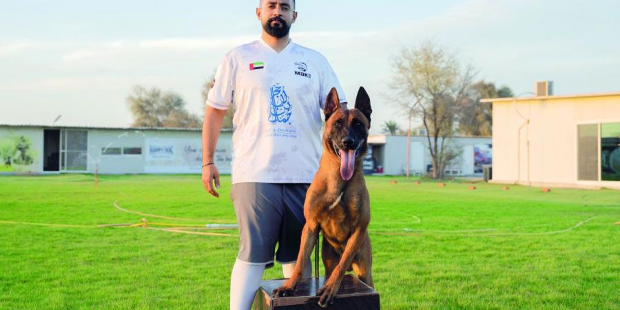محمد أنور.. قصة نجاح إماراتية بدأت  من شوارع أم القيوين