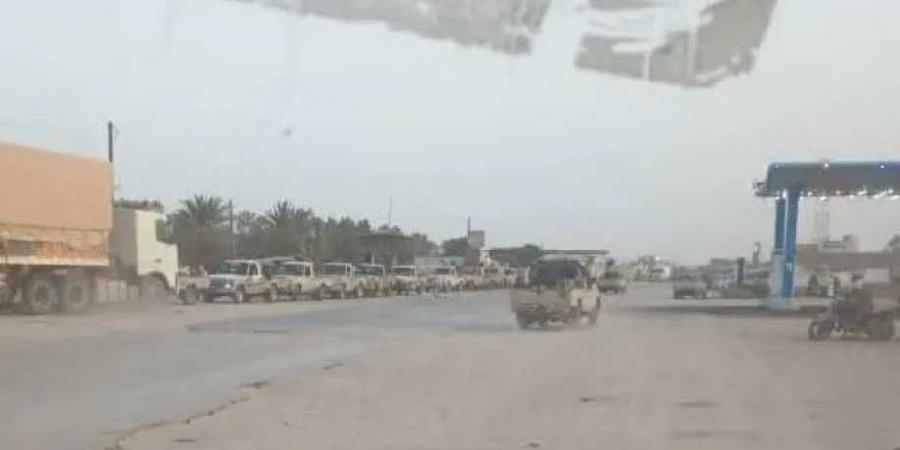 حشود حوثية تنذر بمواجهة قبلية وشيكة في ”الشولان” محافظة الجوف