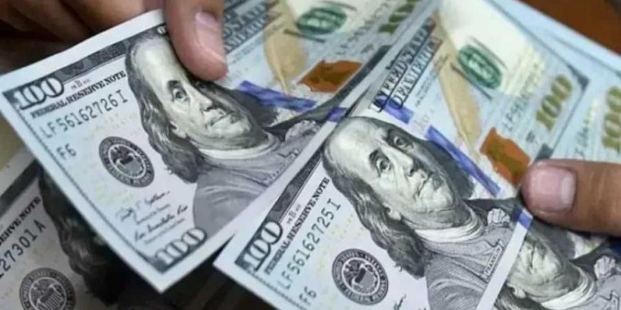 عقب انهياره إلى أدنى مستوى .. تقلبات مستمرة للريال اليمني أمام العملات الأجنبية في عدن