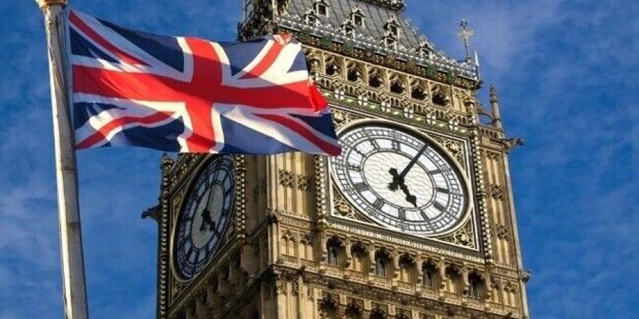 التايمز البريطانية عن وثائق مسربة: من المقرر أن تكشف بريطانيا والاتحاد الأوروبي عن اتفاقية دفاع ضمن صفقة شاملة