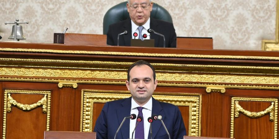 مجلس النواب ينشر جانبا من مناقشات مشروع قانون تعديلات مزاولة مهنة الصيادلة«فيديو»