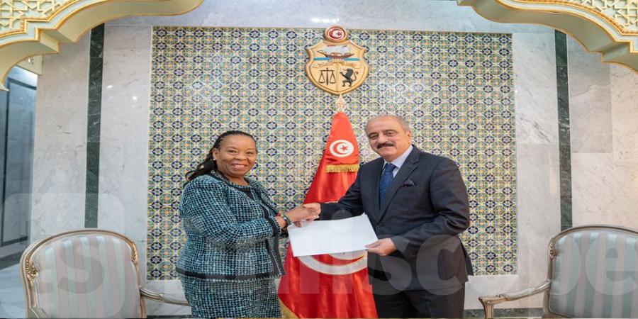 وزير الخارجية يتسلم أوراق اعتماد سفيرة جنوب إفريقيا الجديدة بتونس