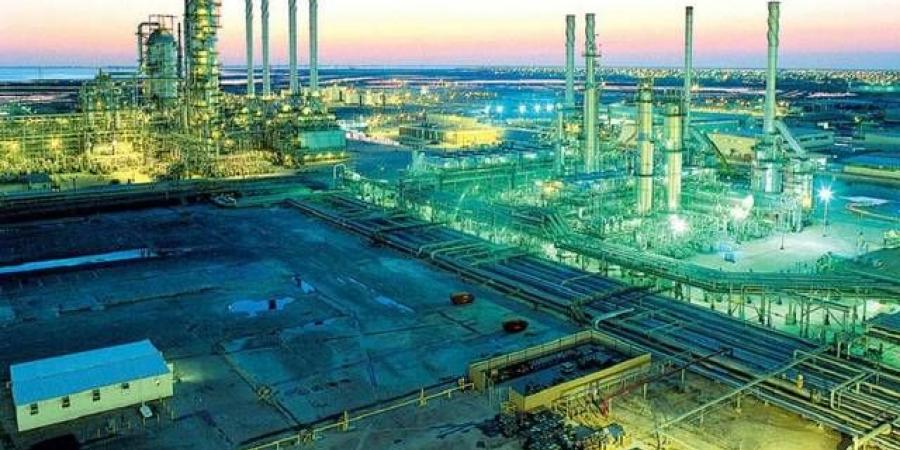 "المصافي" تتحول للربحية في الربع الأول 2025 بدعم شركات زميلة