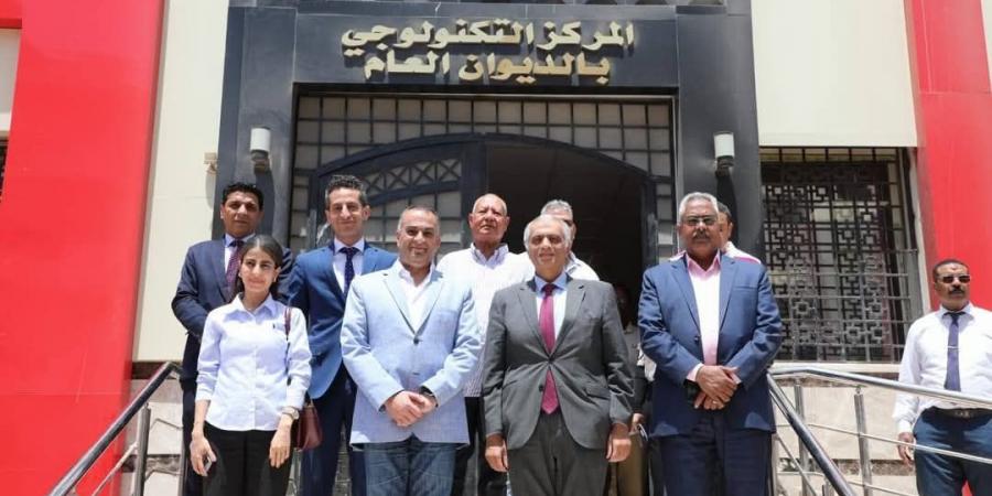افتتاح مكتب توثيق وزارة الخارجية بالمركز التكنولوجي بالبحر الاحمر