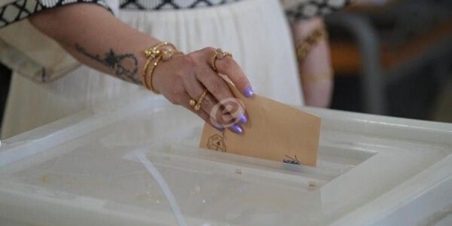 اللجنة الانتخابية في محافظة بيروت: المهلة الأخيرة لتقديم تصاريح المندوبين للدخول إلى أقلام الاقتراع بعد غد الخميس