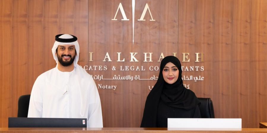 الفرق بين الزواج المدني والشرعي في الإمارات.. يوضحها لنا مكتب علي الخاجه للمحاماة